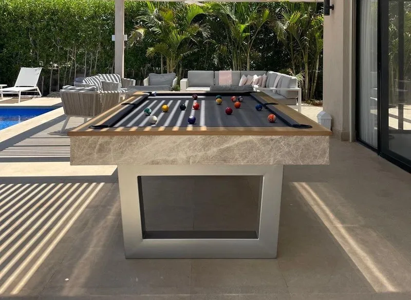 Double U Marble